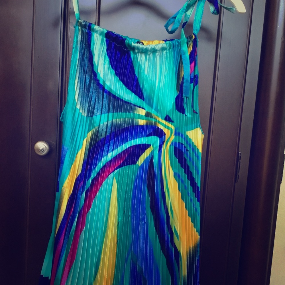 Electric pleated blouse